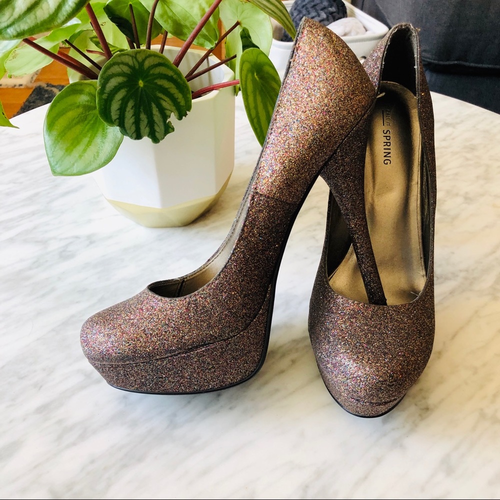 Call It Spring Multicolor Glitter Platform Pump - Picture 3 of 8